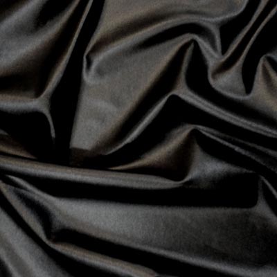 Kód:37330 Fóliázott lycra Szaténszerű high-tech anyag, rendkívül fényes felületű, ami a színeket még élénkebbé és intenzívebbé teszi, ezáltal selymes és elbűvölö megjelenést biztosít. Tökéletesen illeszkedik a testhez.